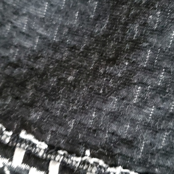 Ann Taylor - sleeveless dress. Size: 4. Black and white weave pattern. - Picture 5 of 5